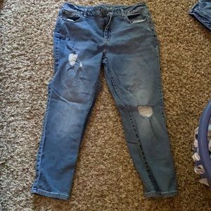 Maurice a high rise jeans, size 14 short